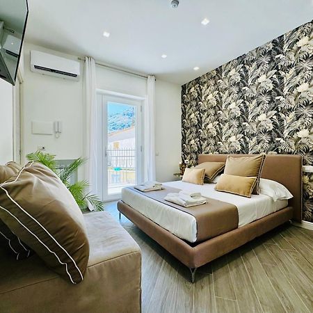 Yourhome - Santa Lucia Rooms Półwysep Sorrentyński Zewnętrze zdjęcie
