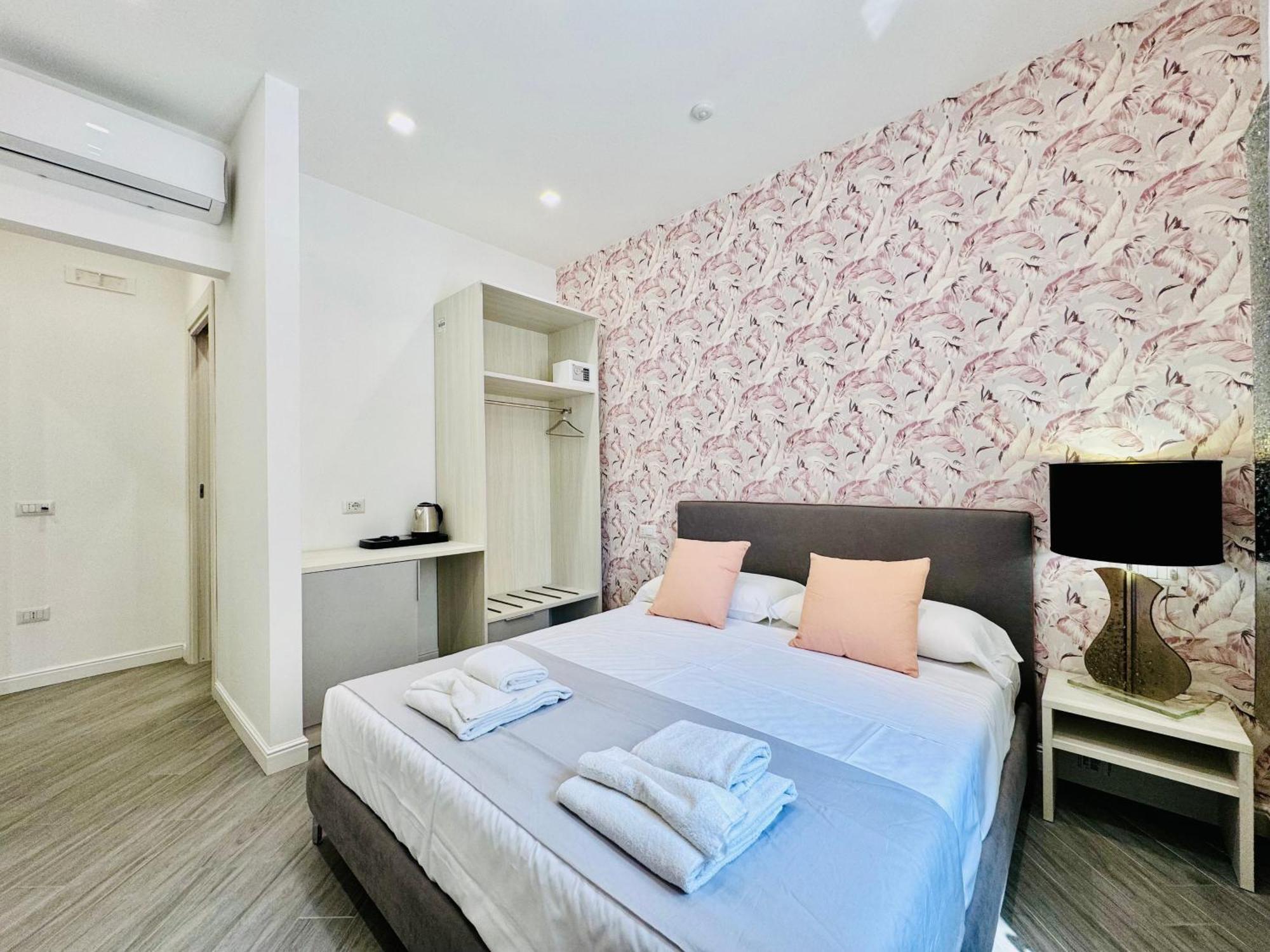 Yourhome - Santa Lucia Rooms Półwysep Sorrentyński Zewnętrze zdjęcie